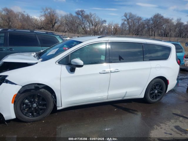 2C4RC1DG3LR266103 Chrysler Voyager Lxi