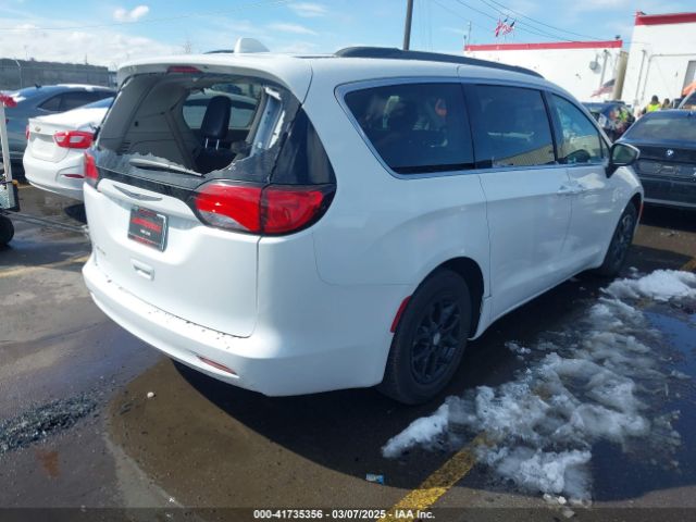 2C4RC1DG3LR266103 Chrysler Voyager Lxi