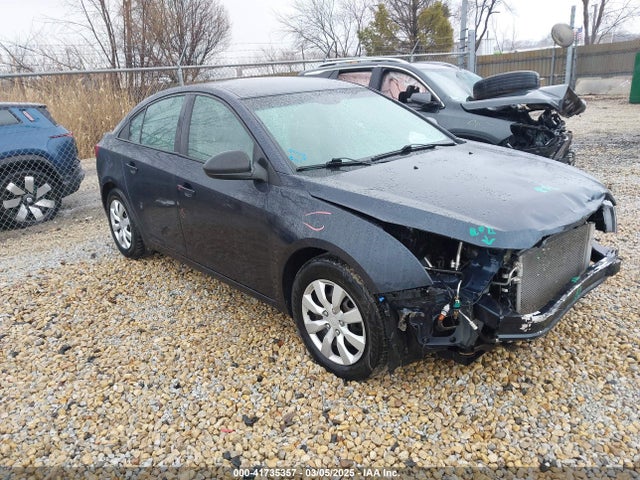 1G1PA5SH0F7274058 Chevrolet Cruze Ls Auto