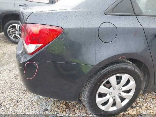 1G1PA5SH0F7274058 Chevrolet Cruze Ls Auto