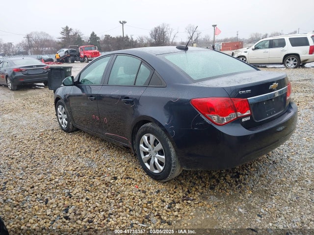 1G1PA5SH0F7274058 Chevrolet Cruze Ls Auto
