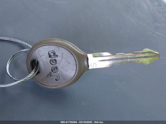 1C4NJPBB8GD590672 Jeep Patriot Sport