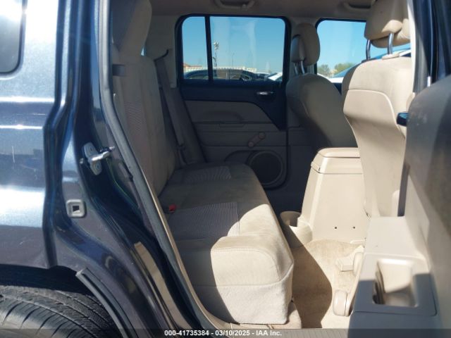 1C4NJPBB8GD590672 Jeep Patriot Sport