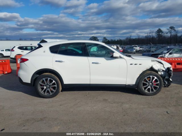 ZN661XUA9JX295951 Maserati Levante