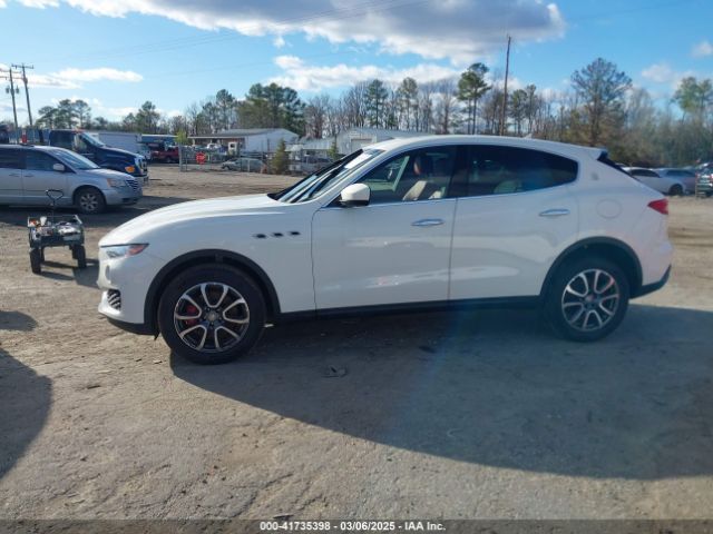 ZN661XUA9JX295951 Maserati Levante