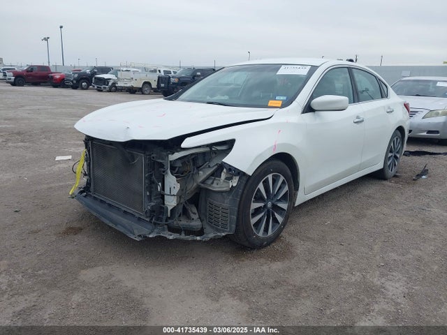 1N4AL3AP9JC210806 Nissan Altima 2.5 Sv