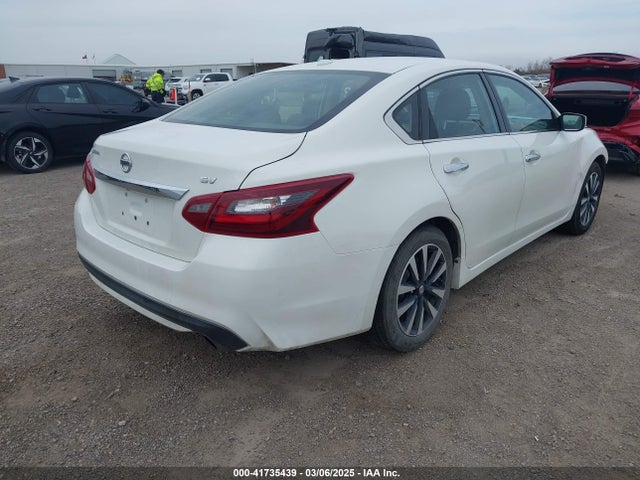 1N4AL3AP9JC210806 Nissan Altima 2.5 Sv