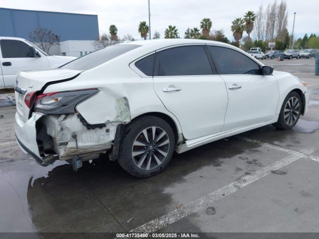 1N4AL3AP5JC190425 Nissan Altima 2.5 Sv