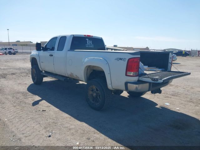 2011 GMC SIERRA 3500HD 1GT522CG9BZ277409 Photo 2