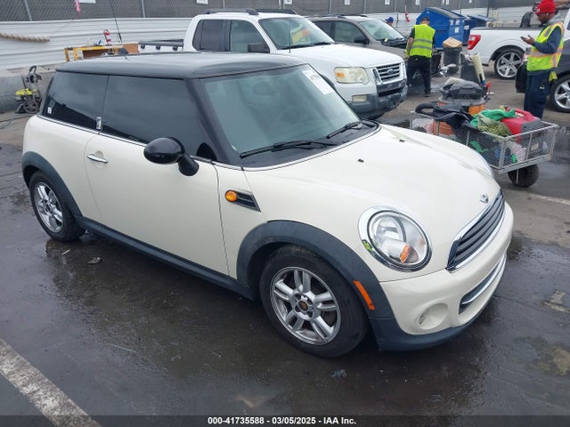 2013 MINI HARDTOP WMWSU3C57DT688778 Photo 0