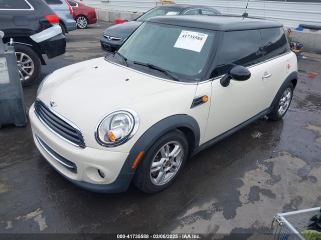 2013 MINI HARDTOP WMWSU3C57DT688778 Photo 1