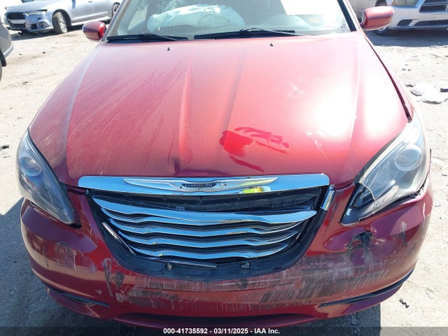 1C3CCBBG4EN187283 Chrysler 200 Touring