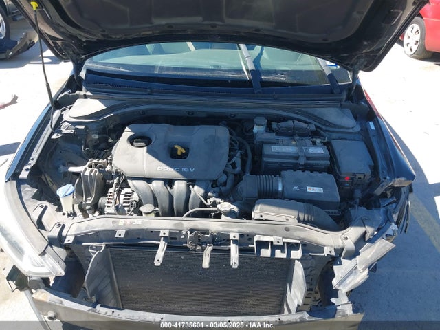 KMHD84LF8HU103555 Hyundai ELANTRA SE