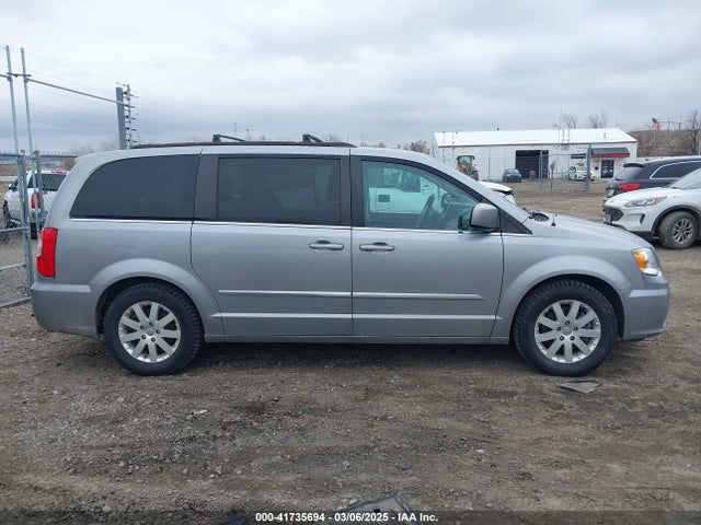 2C4RC1BG2GR295195 Chrysler Town & Country Touring