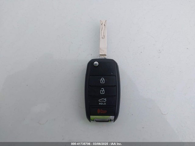 5XXGT4L38GG064976 KIA Optima Lx