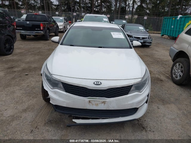 5XXGT4L38GG064976 KIA Optima Lx