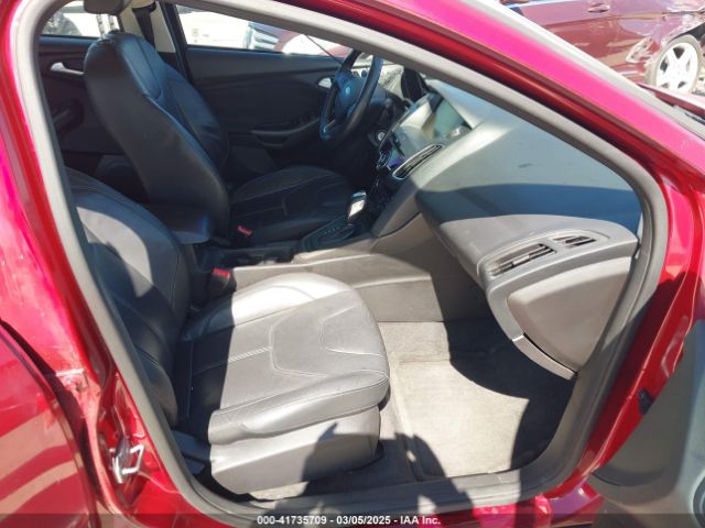 1FADP3K20FL274809 Ford FOCUS SE