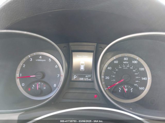 5XYZU3LB0FG304409 Hyundai Santa Fe Sport 2.4l