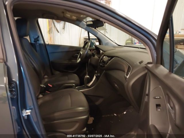 KL7CJPSM5NB561161 Chevrolet Trax Awd Lt