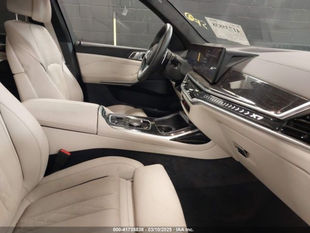 5UX23EM02S9X10070 BMW X7 Xdrive40i