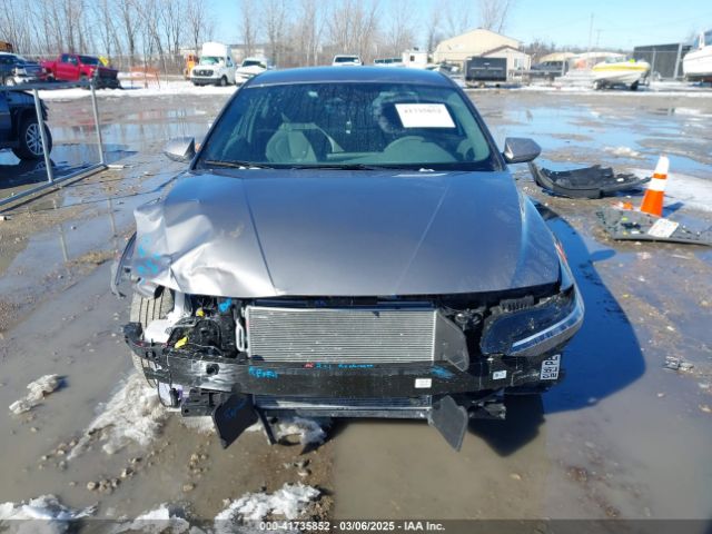 KMHLL4DG2RU826658 Hyundai ELANTRA SE