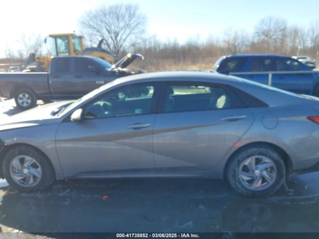KMHLL4DG2RU826658 Hyundai ELANTRA SE