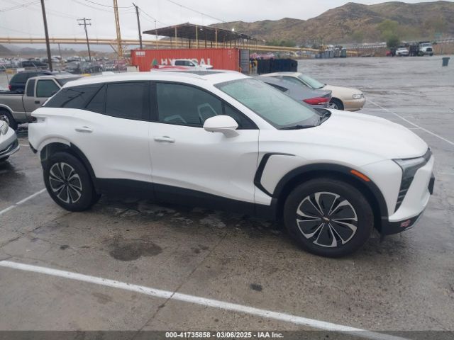 3GNKDBRJ0RS218750 Chevrolet Blazer Ev Eawd 2lt