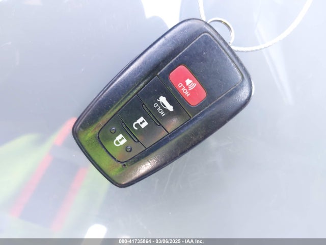 4T1B11HK1JU583024 Toyota CAMRY LE