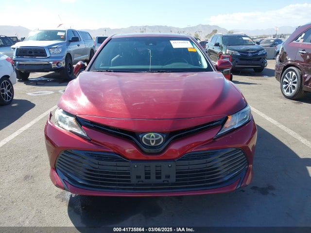 4T1B11HK1JU583024 Toyota CAMRY LE