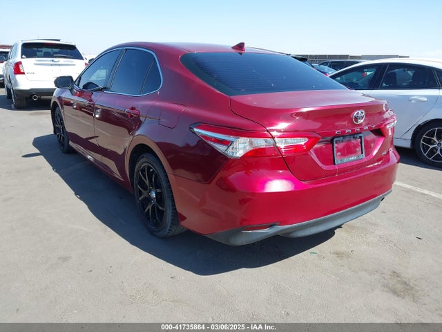 4T1B11HK1JU583024 Toyota CAMRY LE