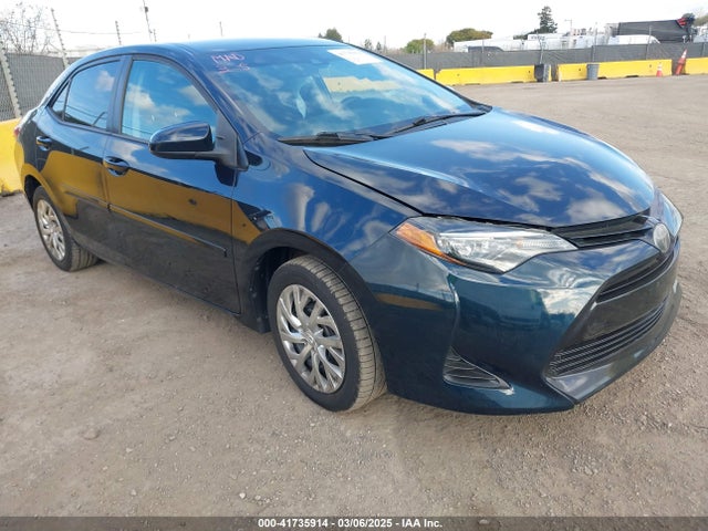 Toyota COROLLA LE 2019 2T1BURHE3KC245157 Image 1