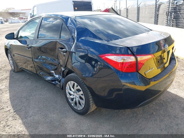 Toyota COROLLA LE 2019 2T1BURHE3KC245157 Image 3