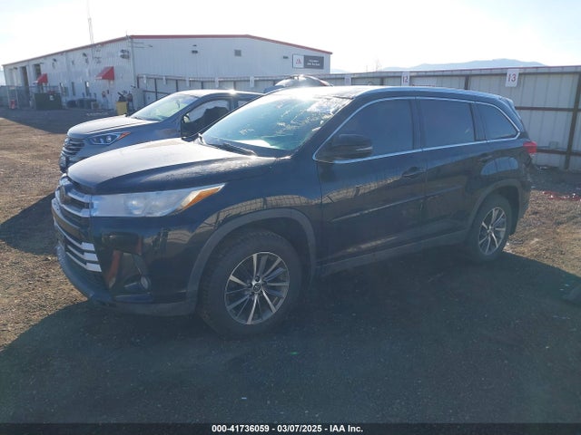 5TDJZRFH3KS580338 Toyota Highlander Xle
