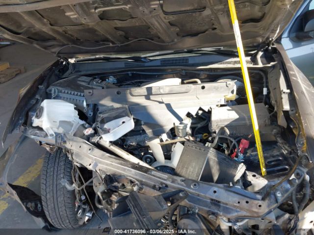 3TYRX5GNXNT049071 Toyota Tacoma Sr