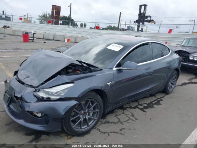 2018 TESLA MODEL 3 5YJ3E1EB9JF128335 Photo 1