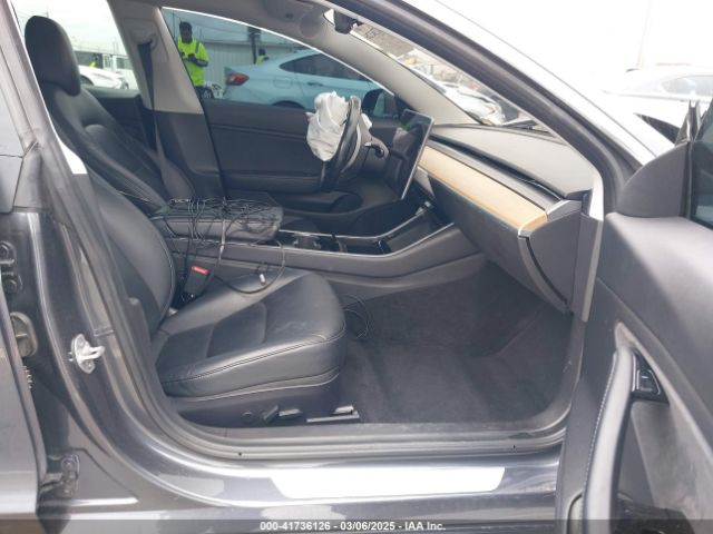 2018 TESLA MODEL 3 5YJ3E1EB9JF128335 Photo 4