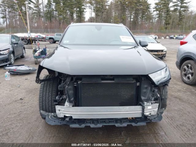 WA1LHAF77KD038525 Audi Q7 45 Premium/45 Se Premium