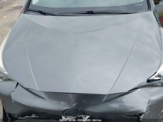 JTDKARFU8G3028884 Toyota Prius Three
