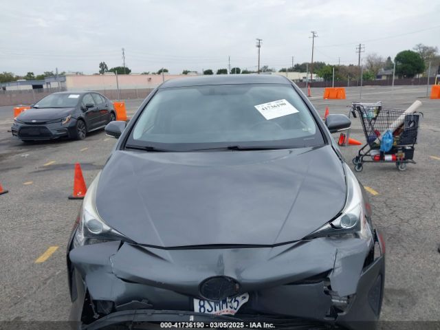JTDKARFU8G3028884 Toyota Prius Three