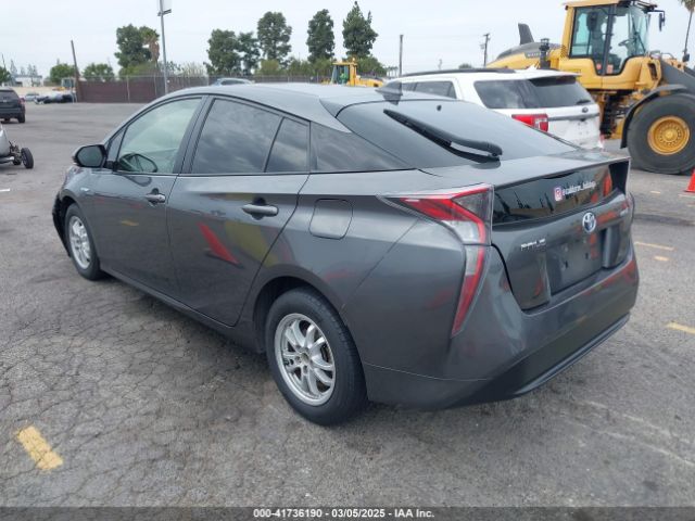 JTDKARFU8G3028884 Toyota Prius Three
