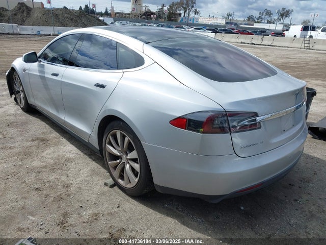 2013 TESLA MODEL S 5YJSA1CN9DFP27552 Photo 2