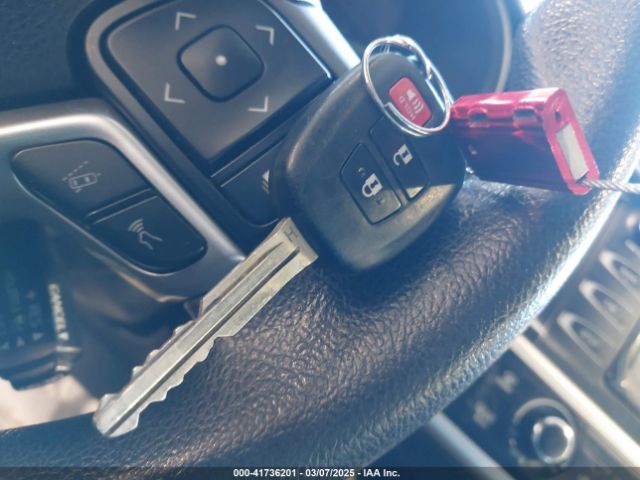 5TDBZRFH7HS409993 Toyota Highlander Le