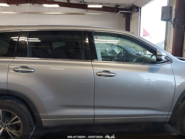 5TDBZRFH7HS409993 Toyota Highlander Le