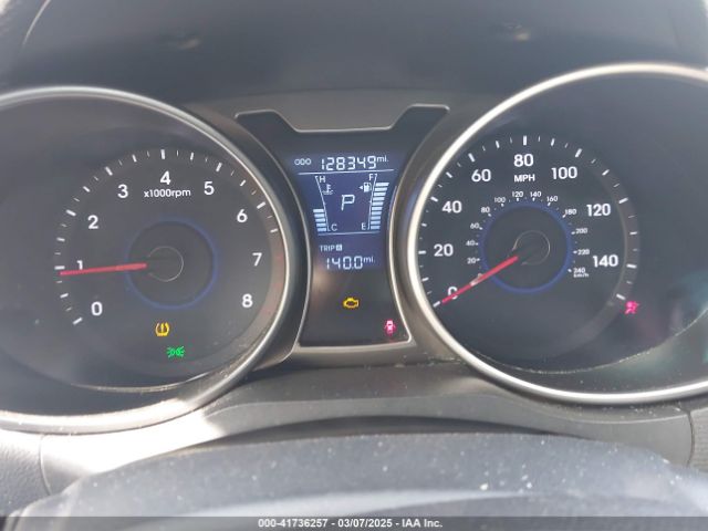 KMHTC6AD0FU233981 Hyundai Veloster