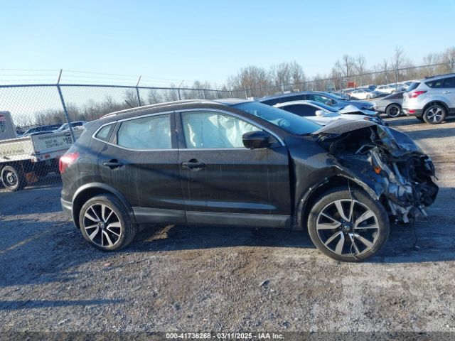 JN1BJ1CP9KW524464 Nissan Rogue Sport Sl