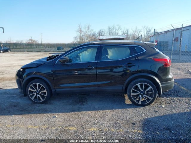 JN1BJ1CP9KW524464 Nissan Rogue Sport Sl