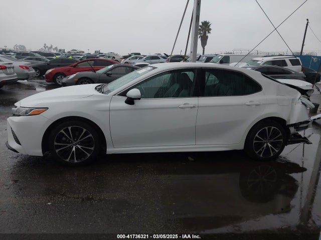 4T1B11HK9JU627254 Toyota CAMRY SE
