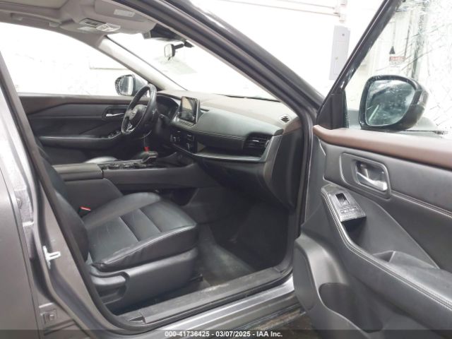5N1BT3BB0NC671170 Nissan Rogue Sv Intelligent Awd