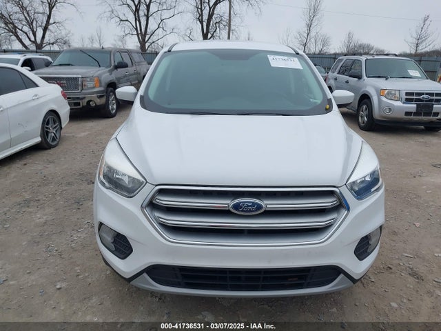 1FMCU0GD7HUE69709 Ford ESCAPE SE
