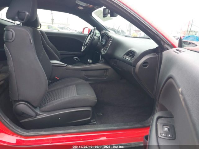 2C3CDZAG8GH158162 Dodge Challenger Sxt